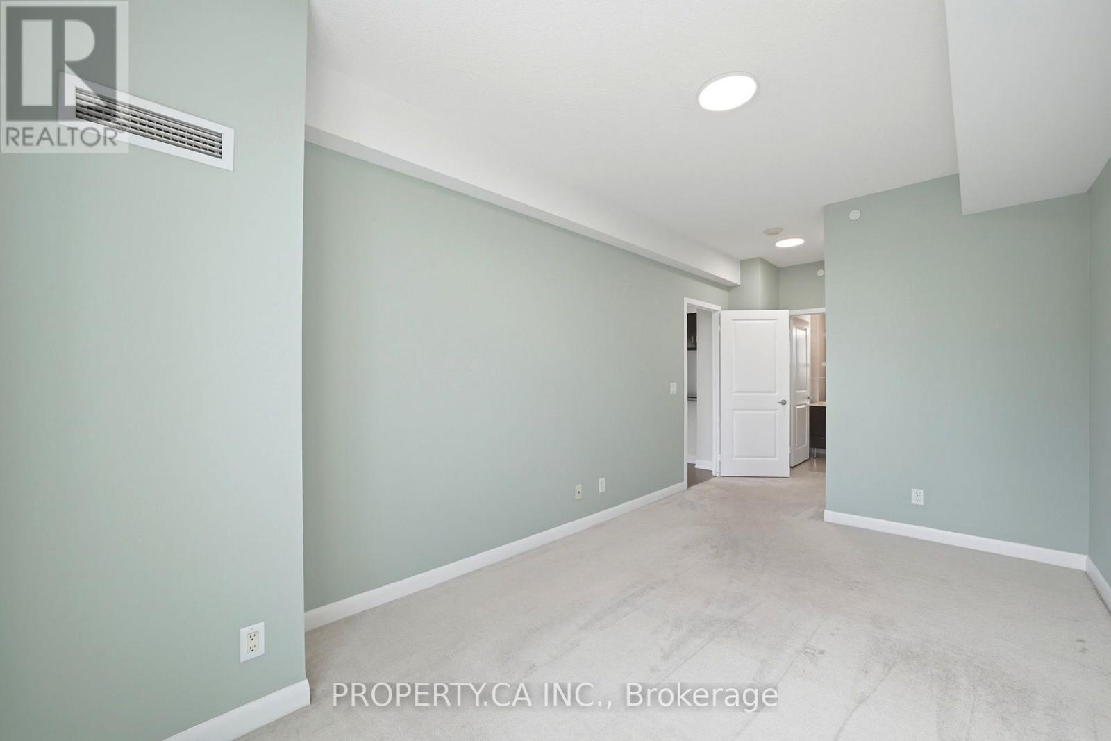 403 - 215 Sherway Gardens Road Property Photo 14