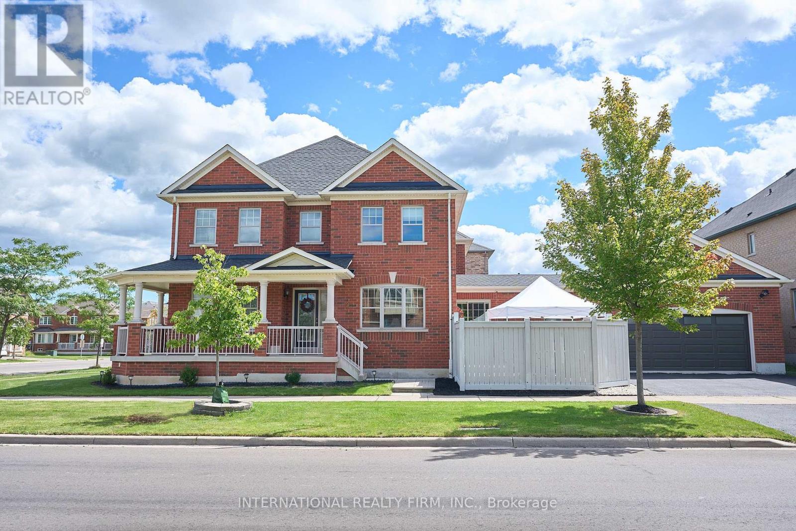 212 Pringle Avenue Property Photo 1
