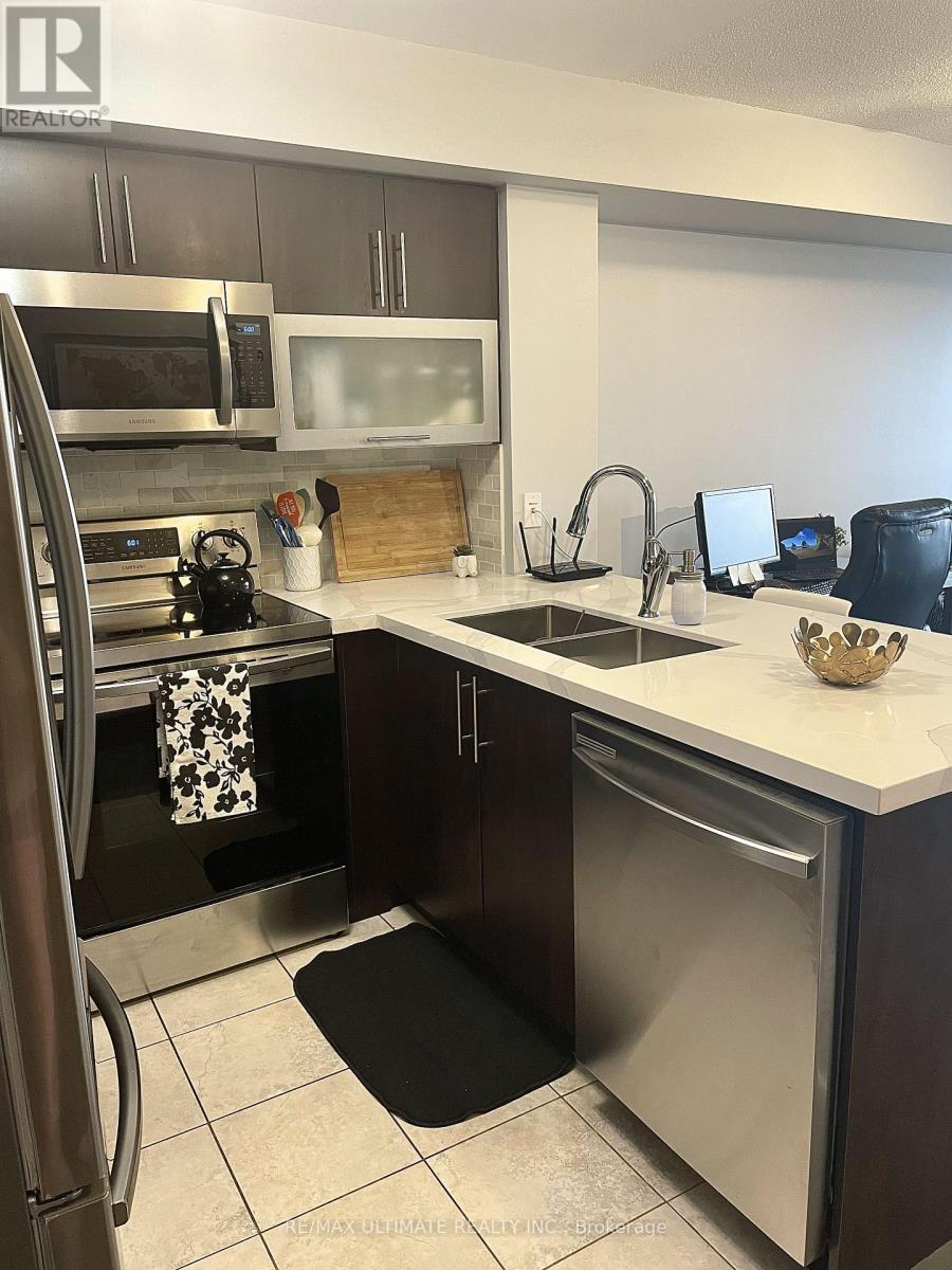 1411 - 1070 Sheppard Avenue W Property Photo 2