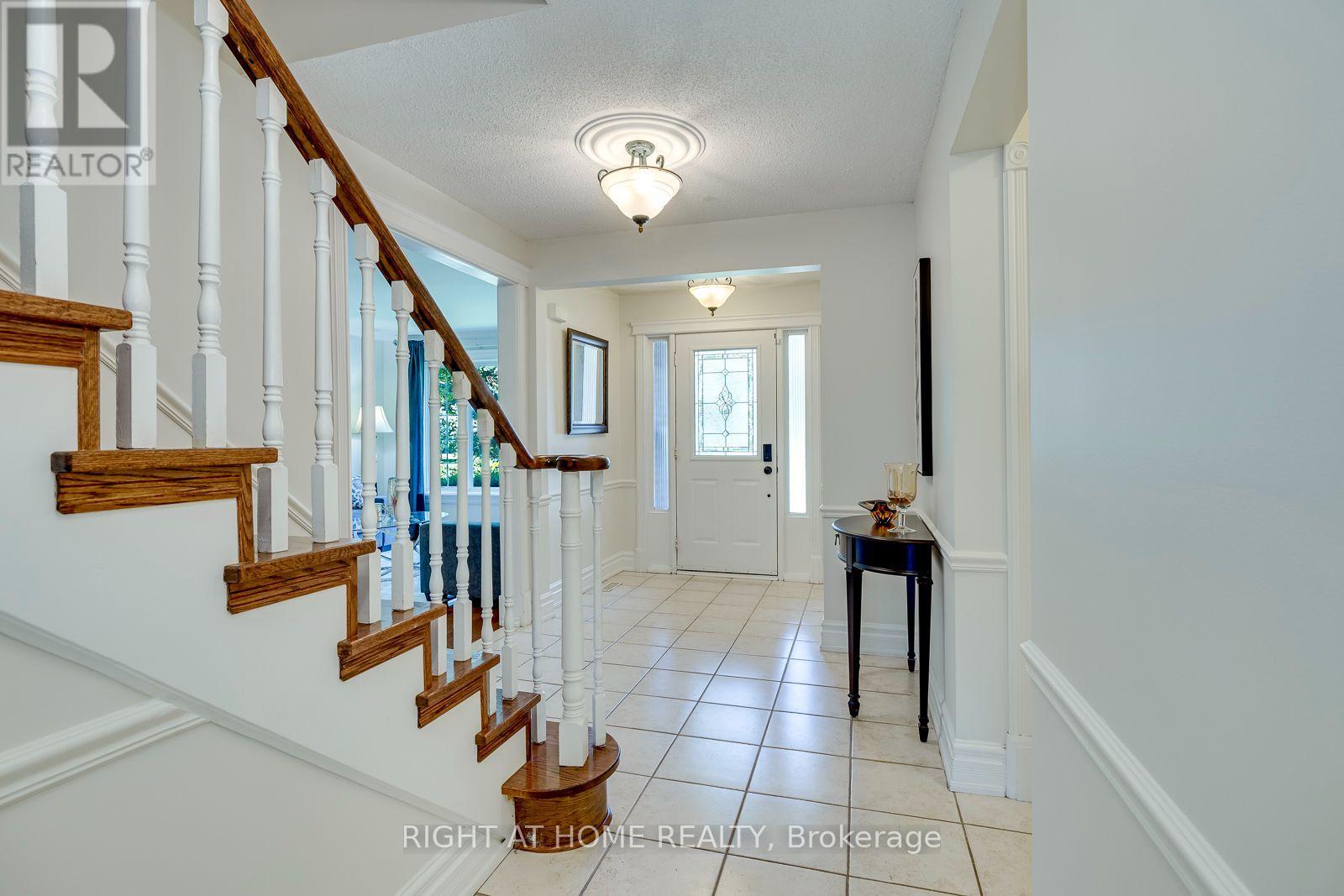 1025 Vanier Drive Property Photo 14