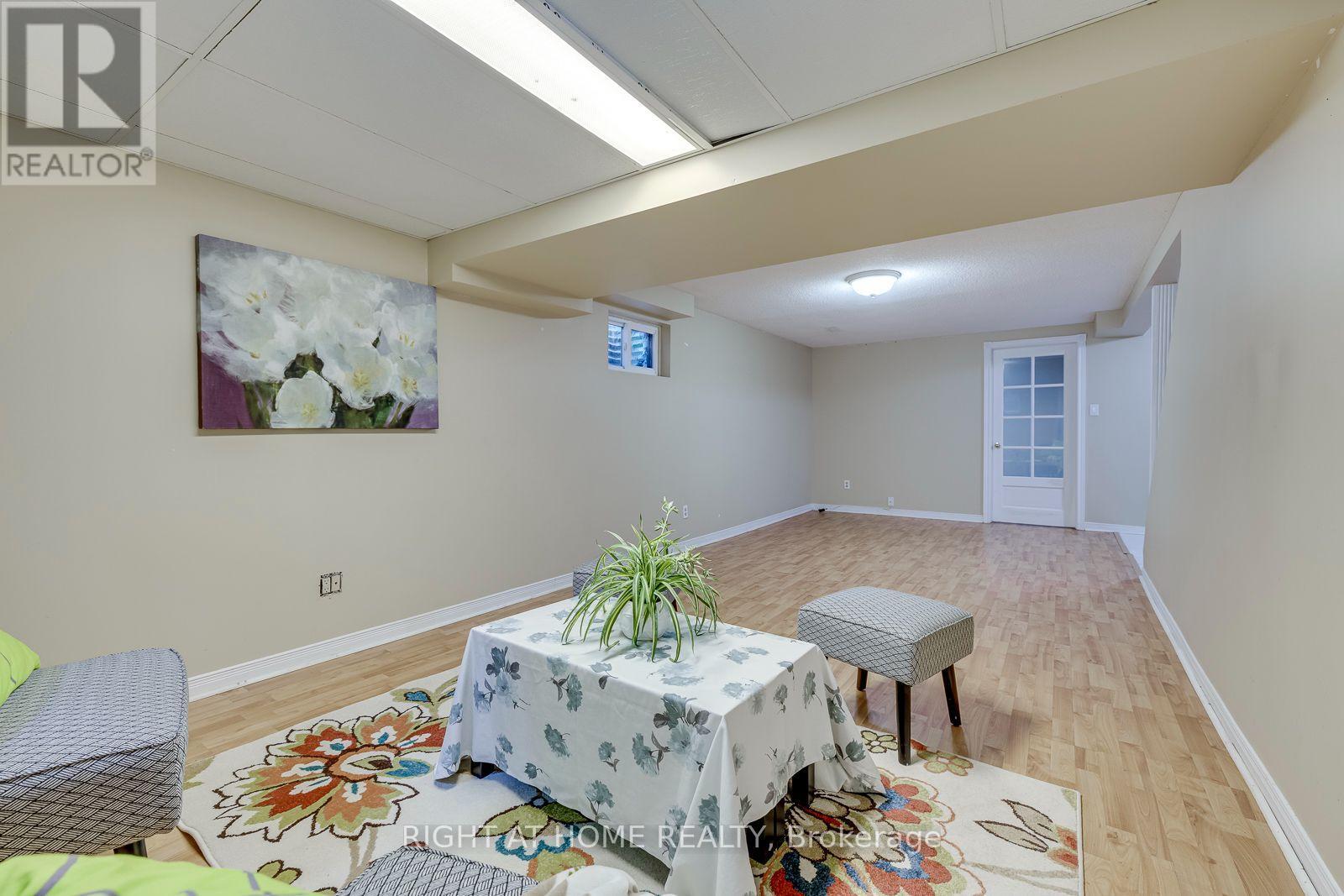 1025 Vanier Drive Property Photo 30