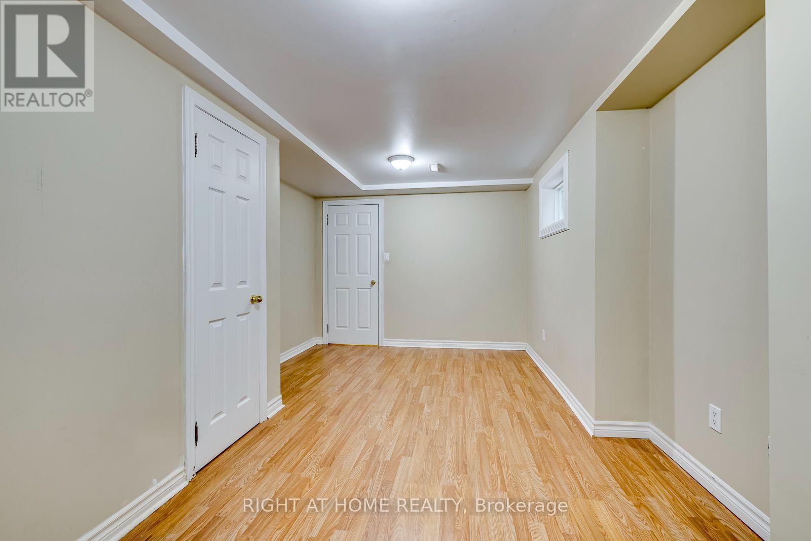 1025 Vanier Drive Property Photo 32