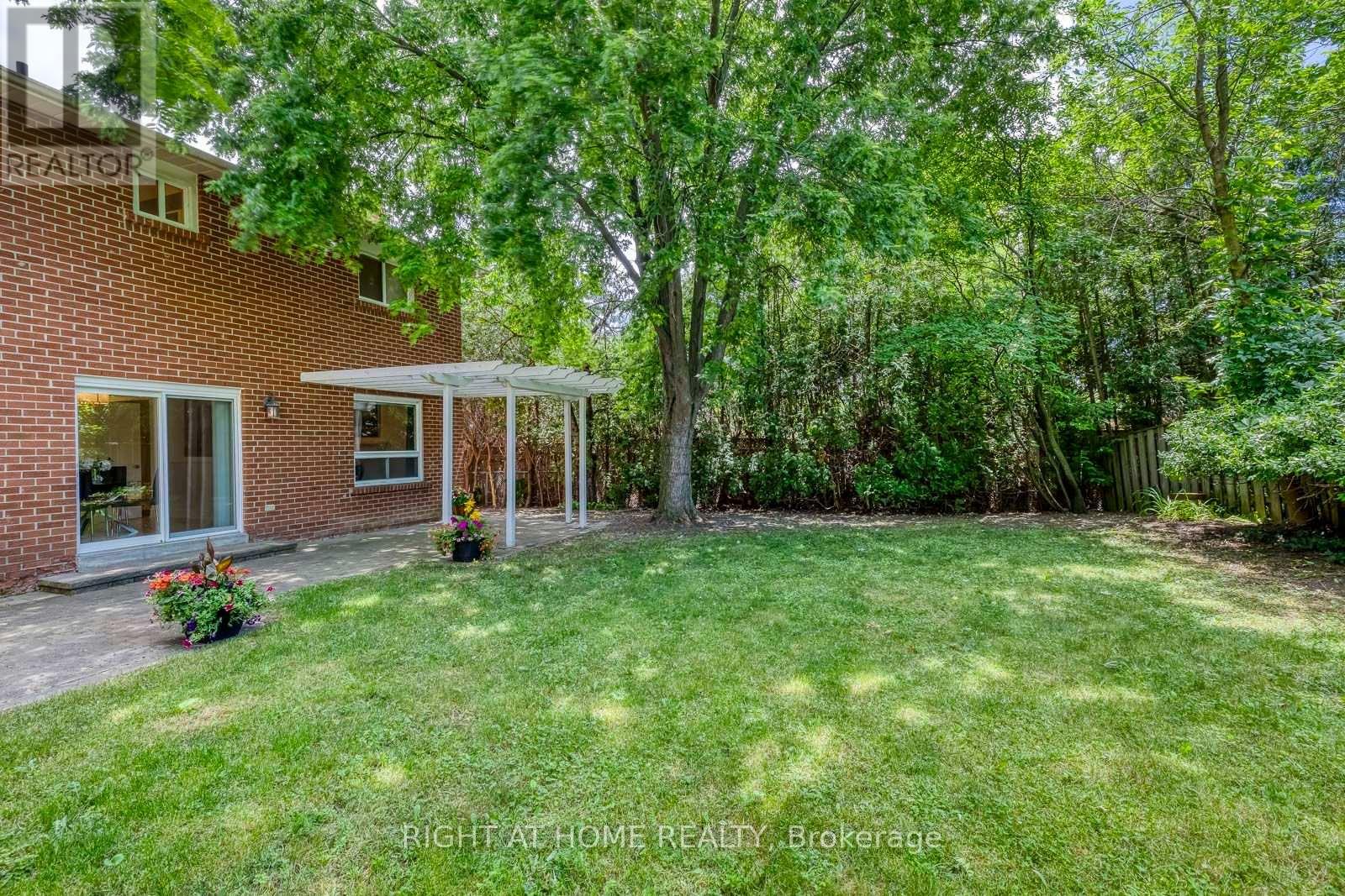 1025 Vanier Drive Property Photo 38