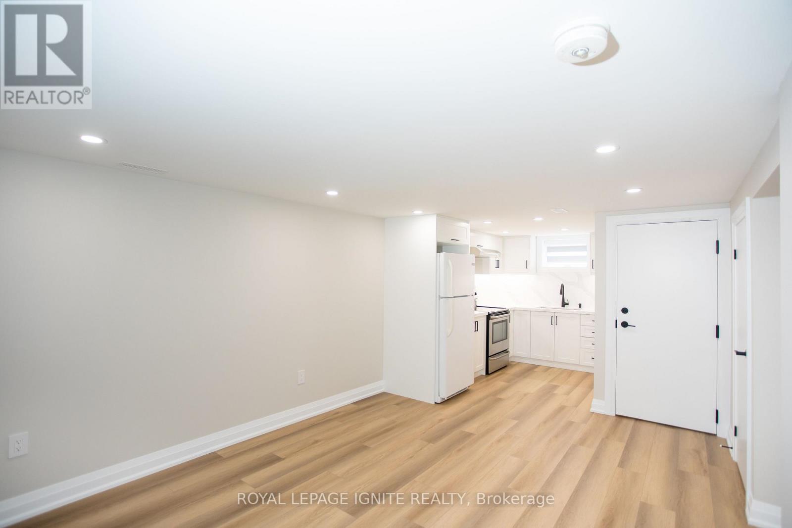 Bsmt - 38 Parent Avenue Property Photo 6