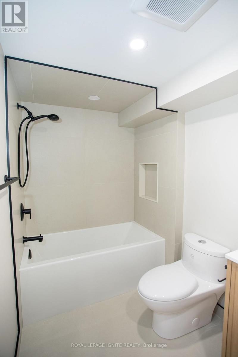 Bsmt - 38 Parent Avenue Property Photo 12