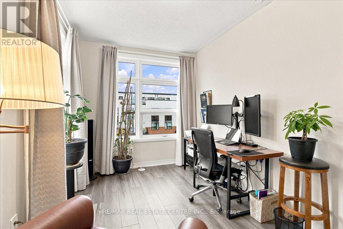 103 - 1597 Rose Way Property Photo 18