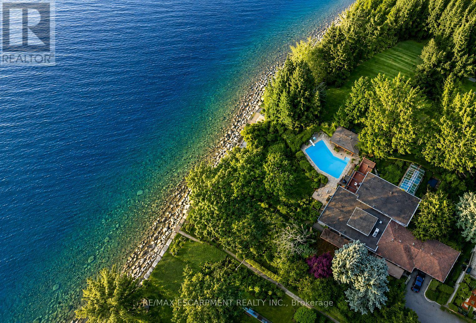 10 BROOKFIELD ROAD Property Image