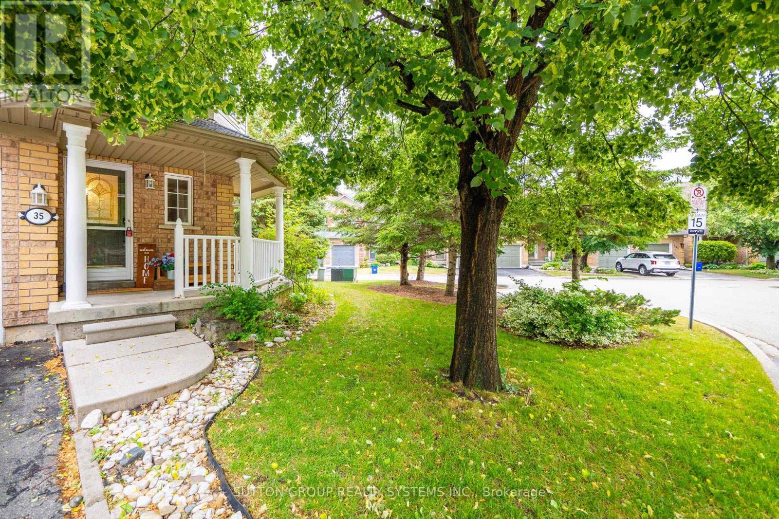 35 - 2871 Darien Road Property Photo 1