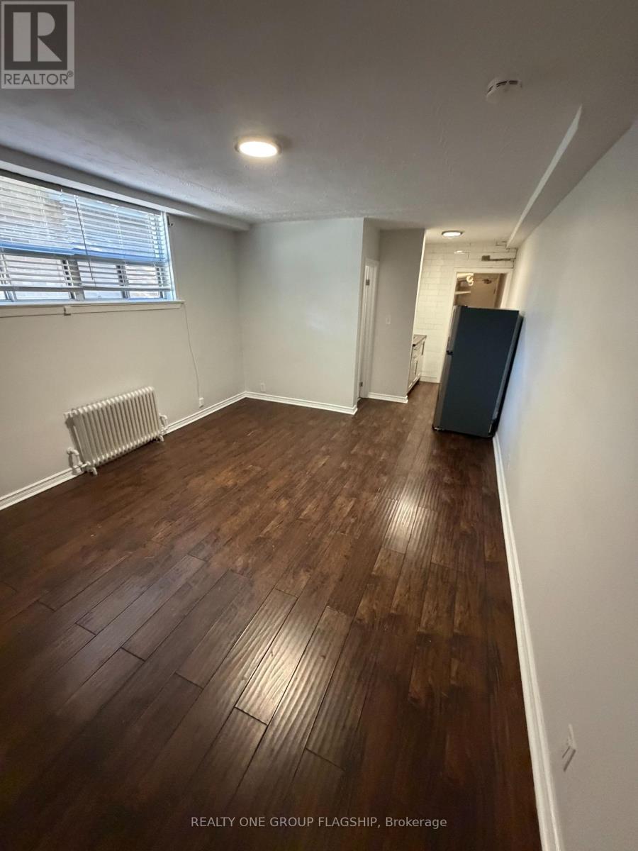 1a - 2302 Lake Shore Boulevard W Property Photo 6