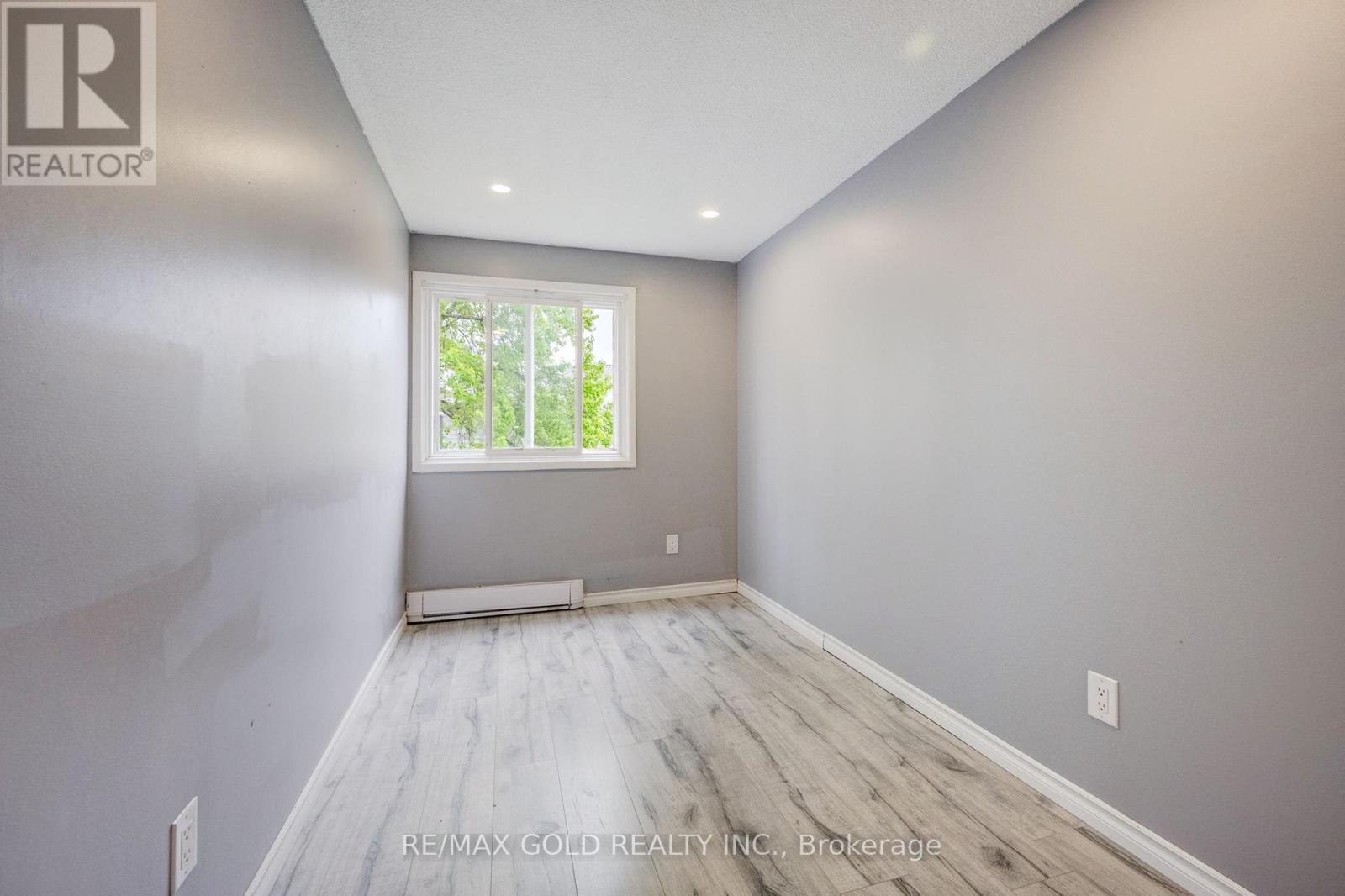 9 Havenbrook Court Property Photo 15