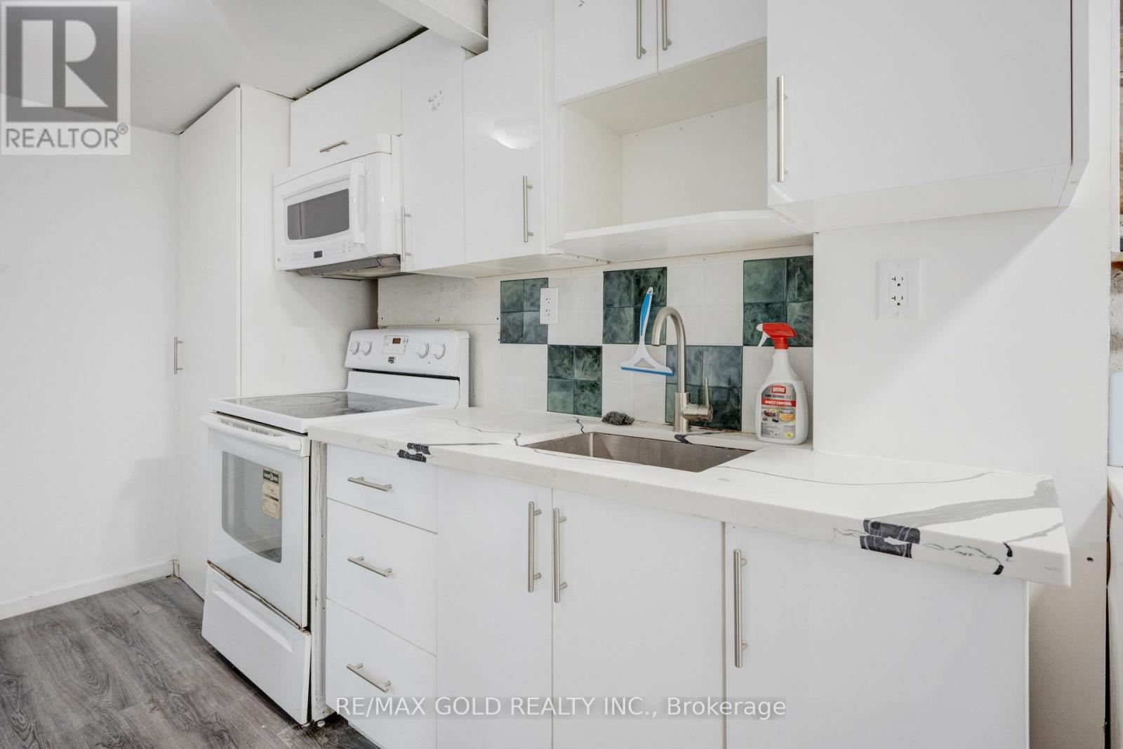 9 Havenbrook Court Property Photo 23