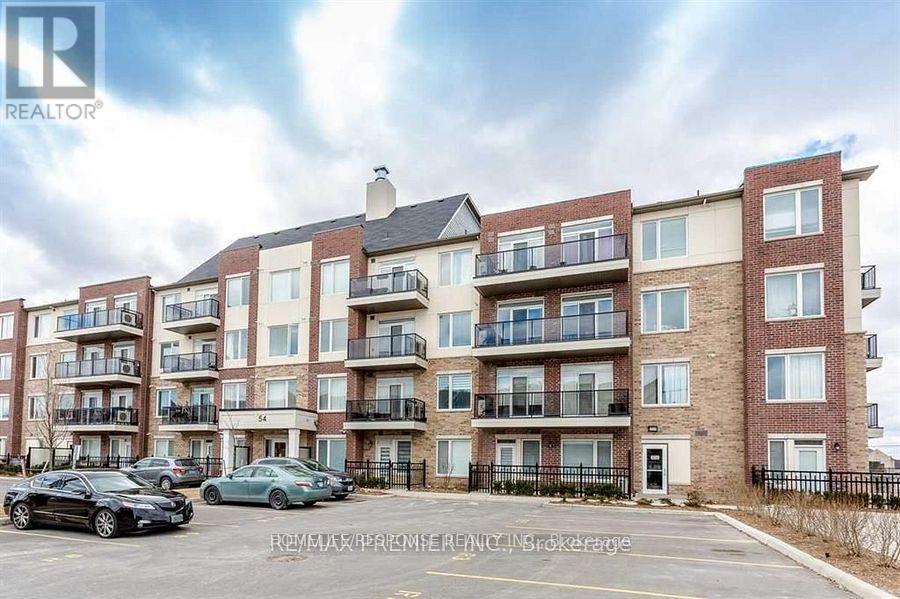 313 - 54 SKY HARBOUR DRIVE