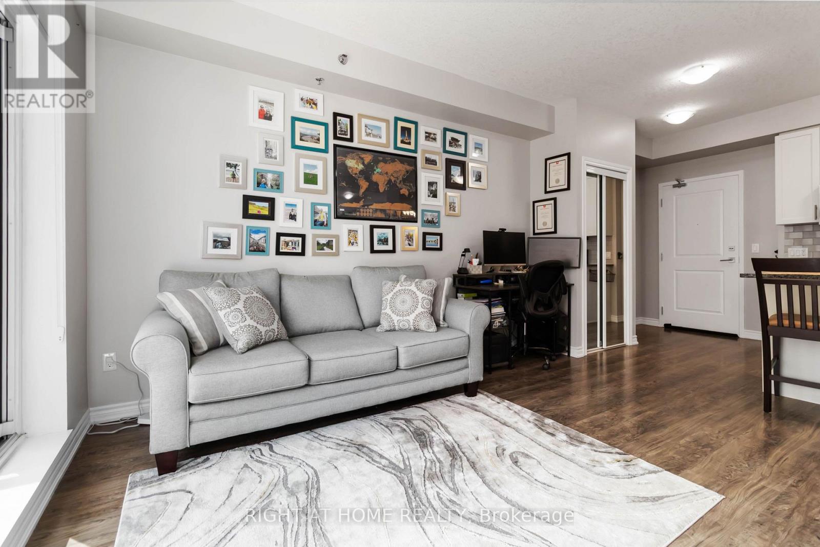 301 - 2490 Old Bronte Road Property Photo 9