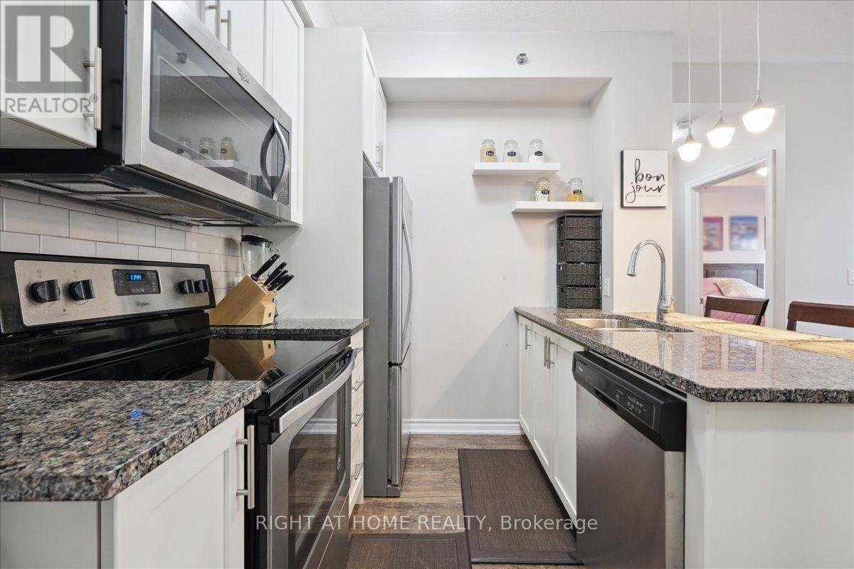 301 - 2490 Old Bronte Road Property Photo 13