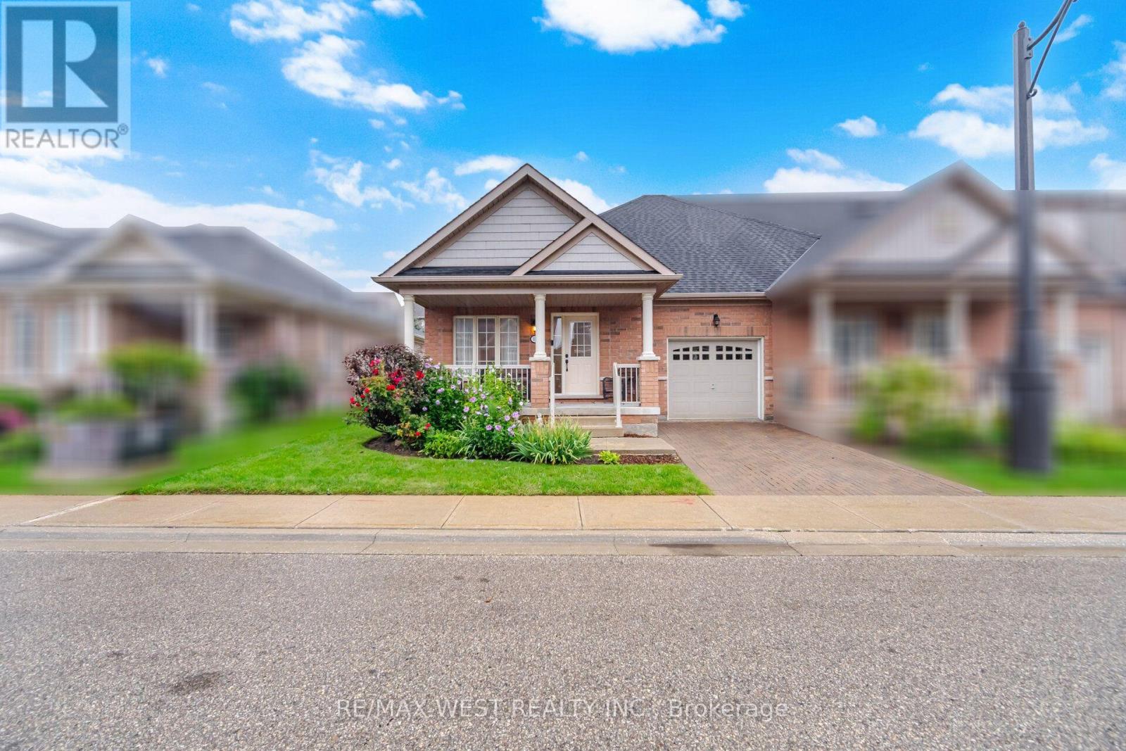 12 Muzzo Drive Property Photo 1