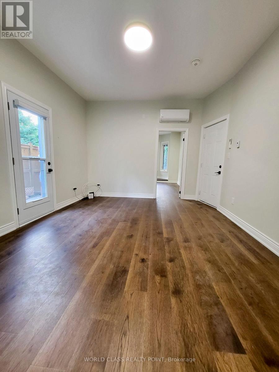 Main - 49 Vine Avenue Property Photo 6
