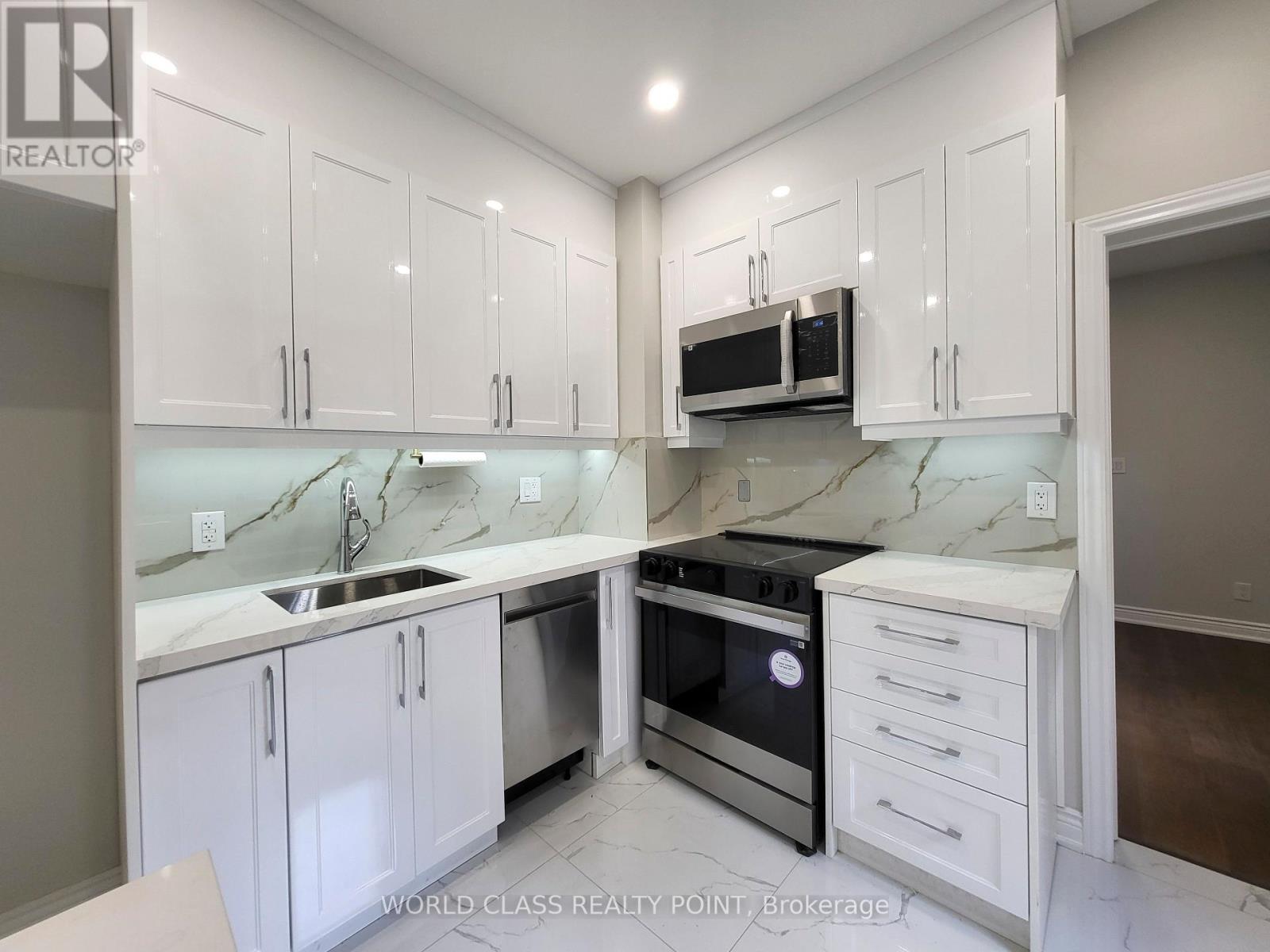 Main - 49 Vine Avenue Property Photo 10