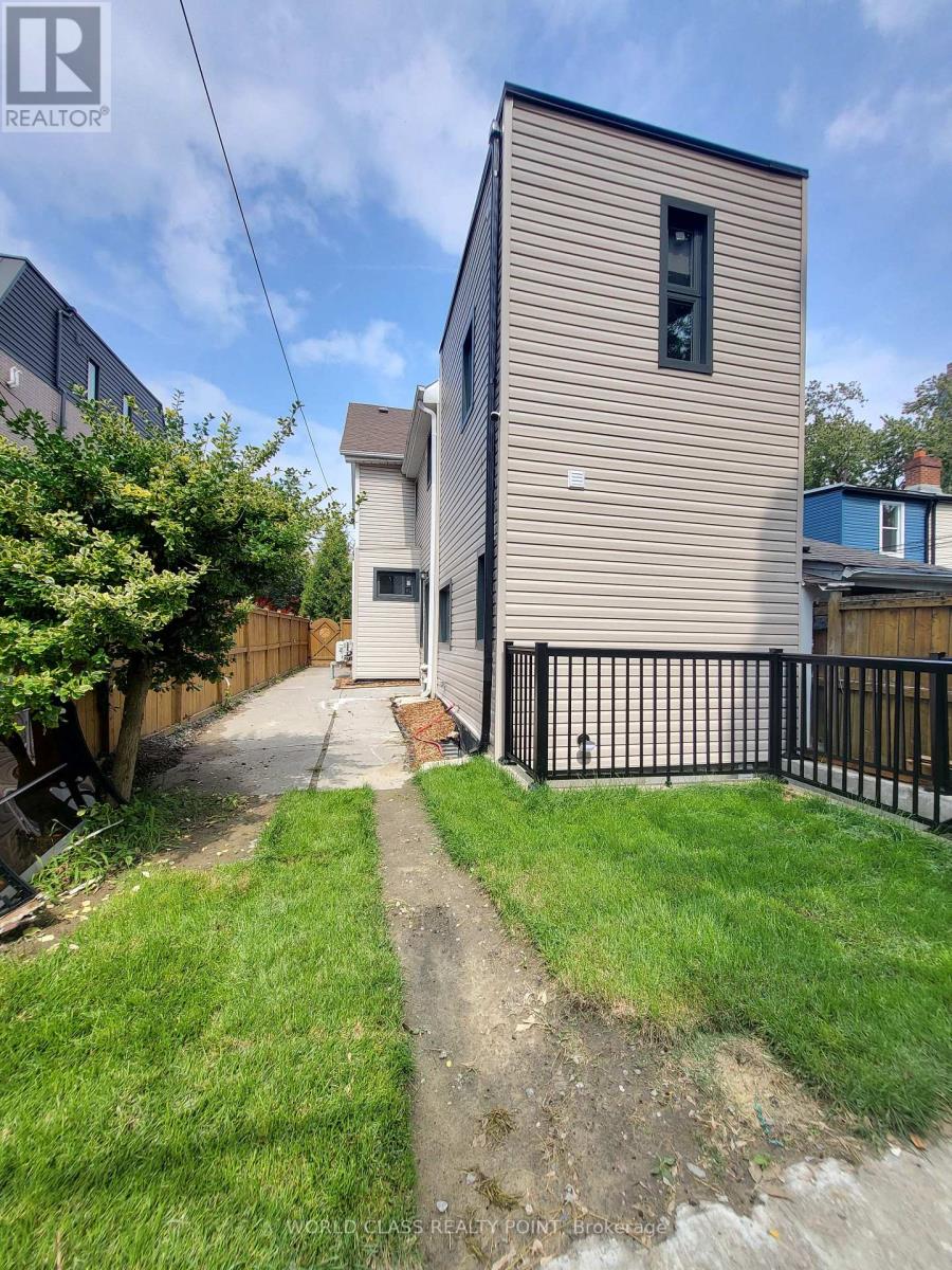Main - 49 Vine Avenue Property Photo 25