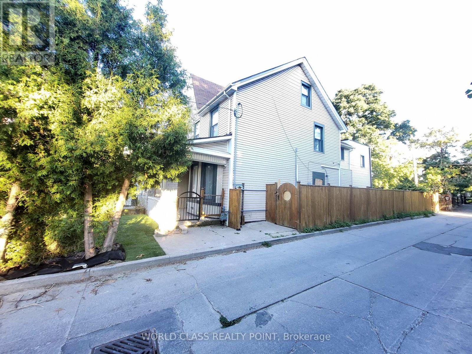 Main - 49 Vine Avenue Property Photo 28