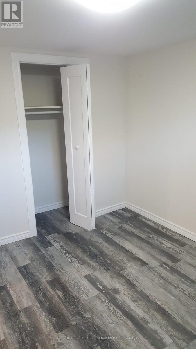 5 - 44 Bartonville Avenue W Property Photo 11