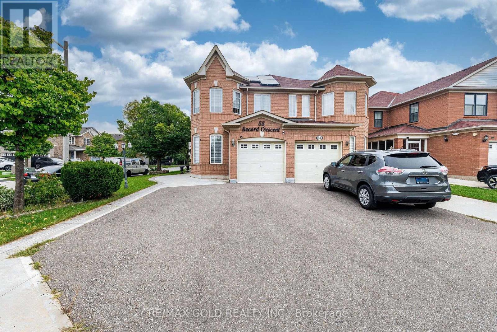 55 Secord Crescent Property Photo 1