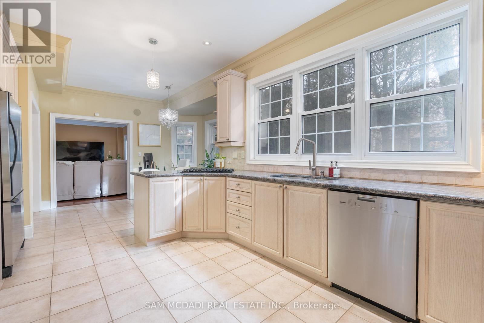 3248 Barchester Court Property Photo 12