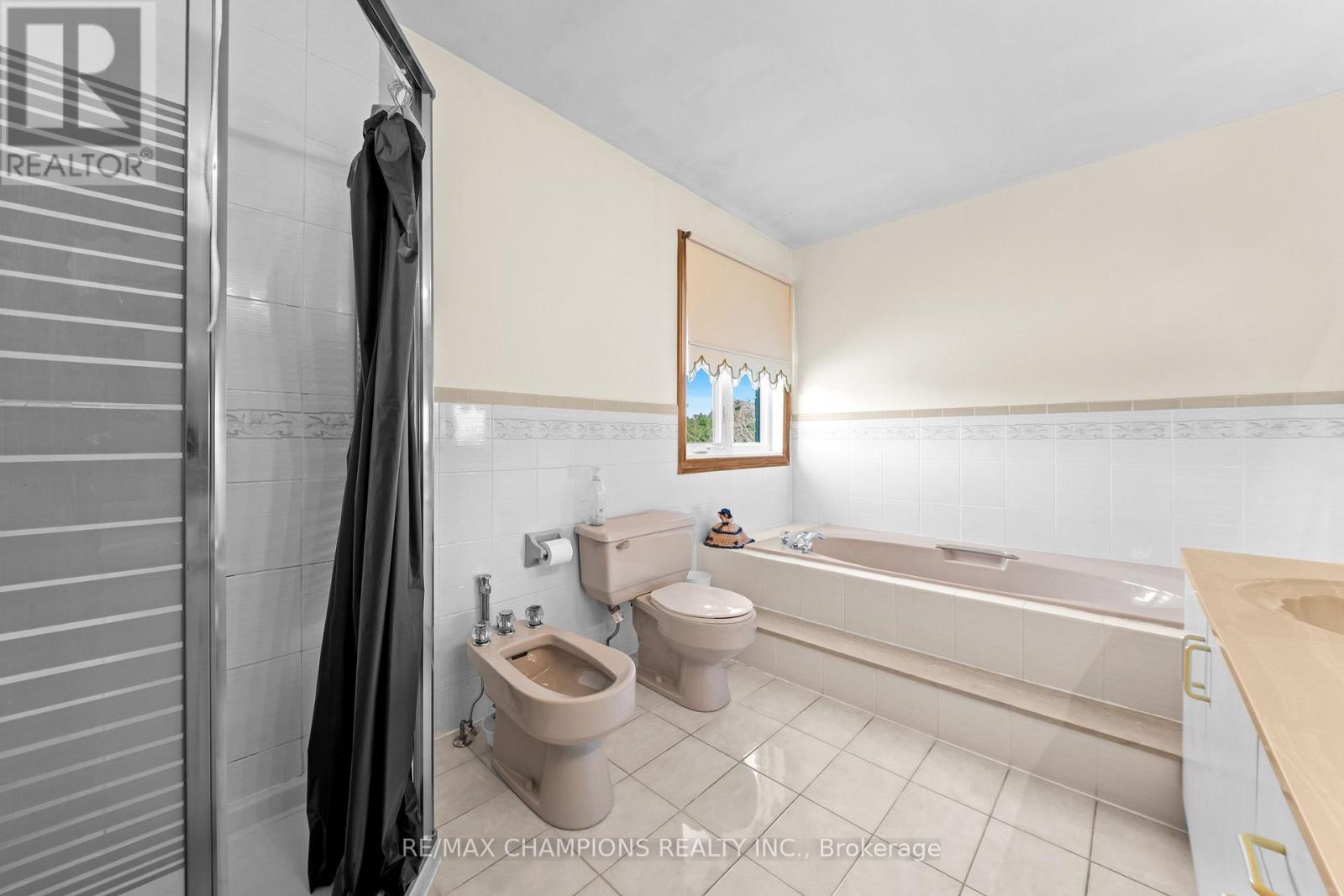 4047 Countryside Drive Property Photo 32
