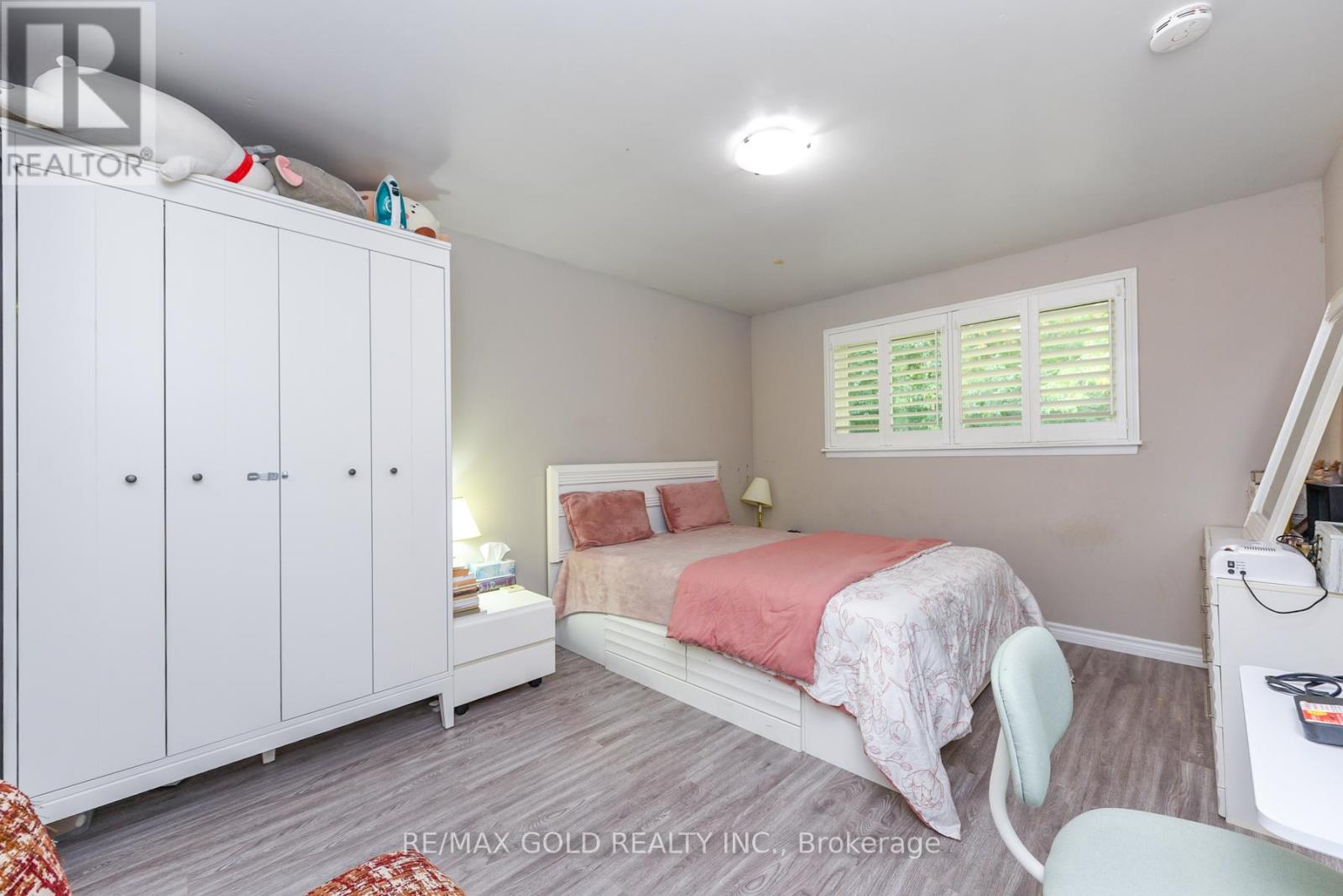 11 Dudley Place Property Photo 11