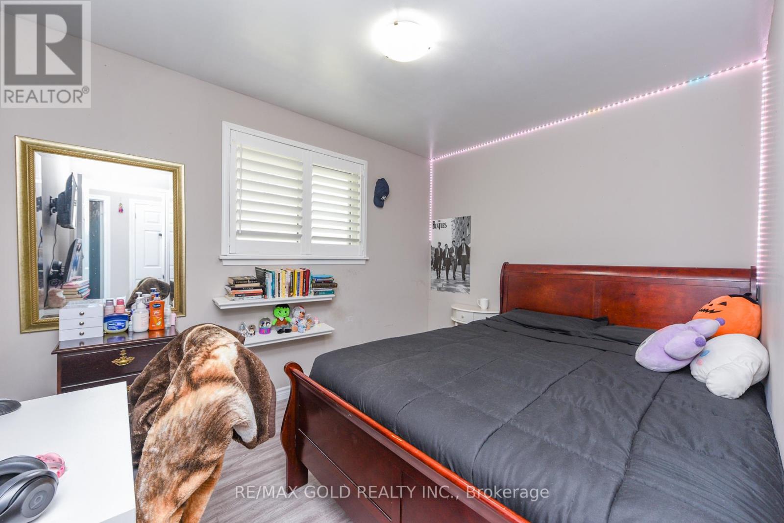 11 Dudley Place Property Photo 14