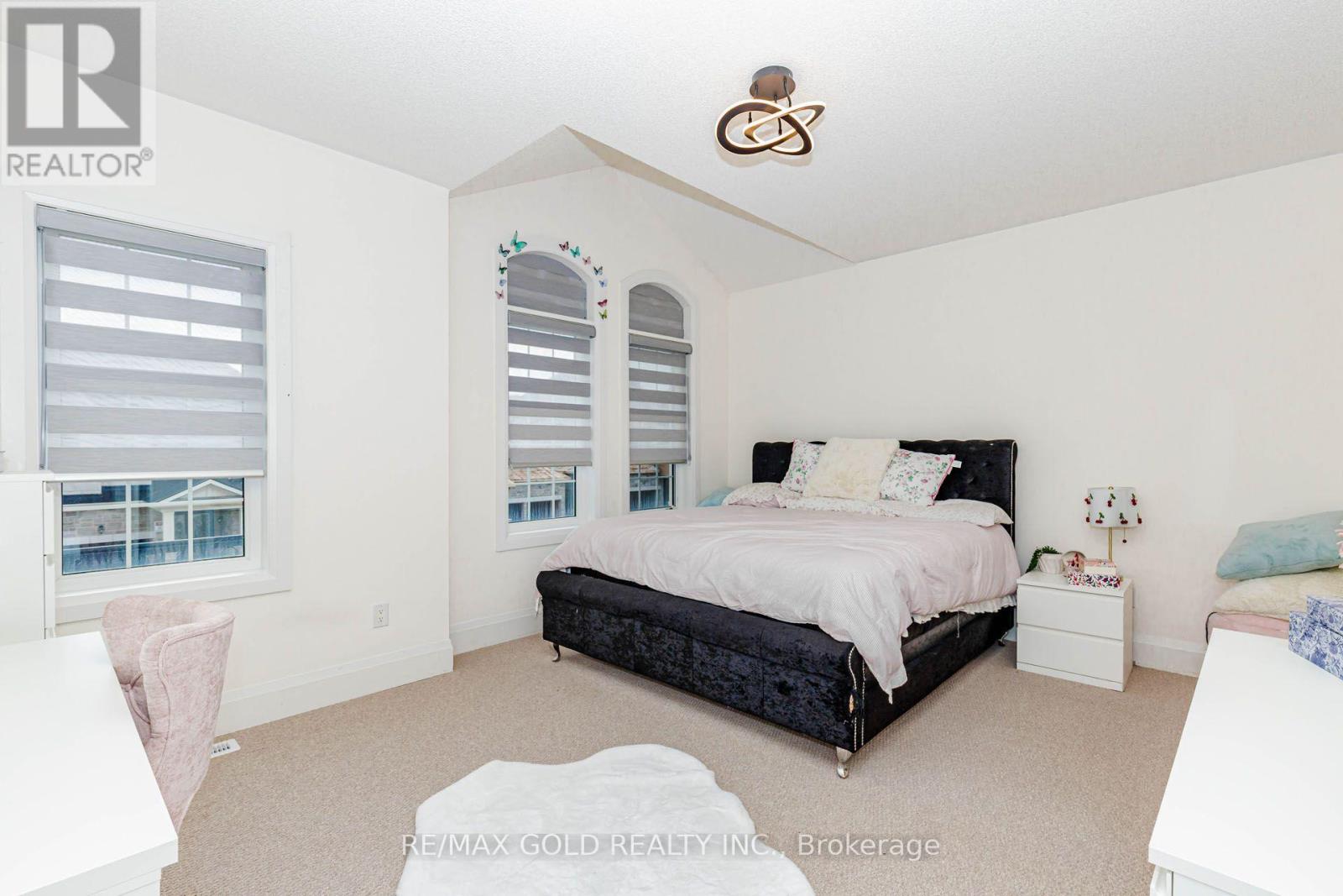 50 Stratford Drive Property Photo 20