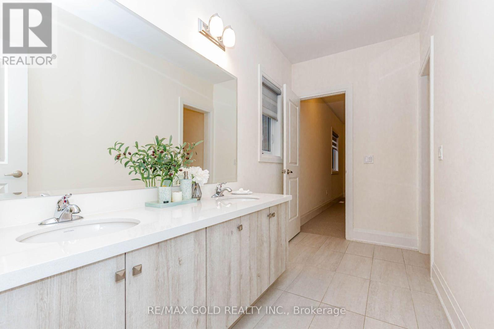 50 Stratford Drive Property Photo 21