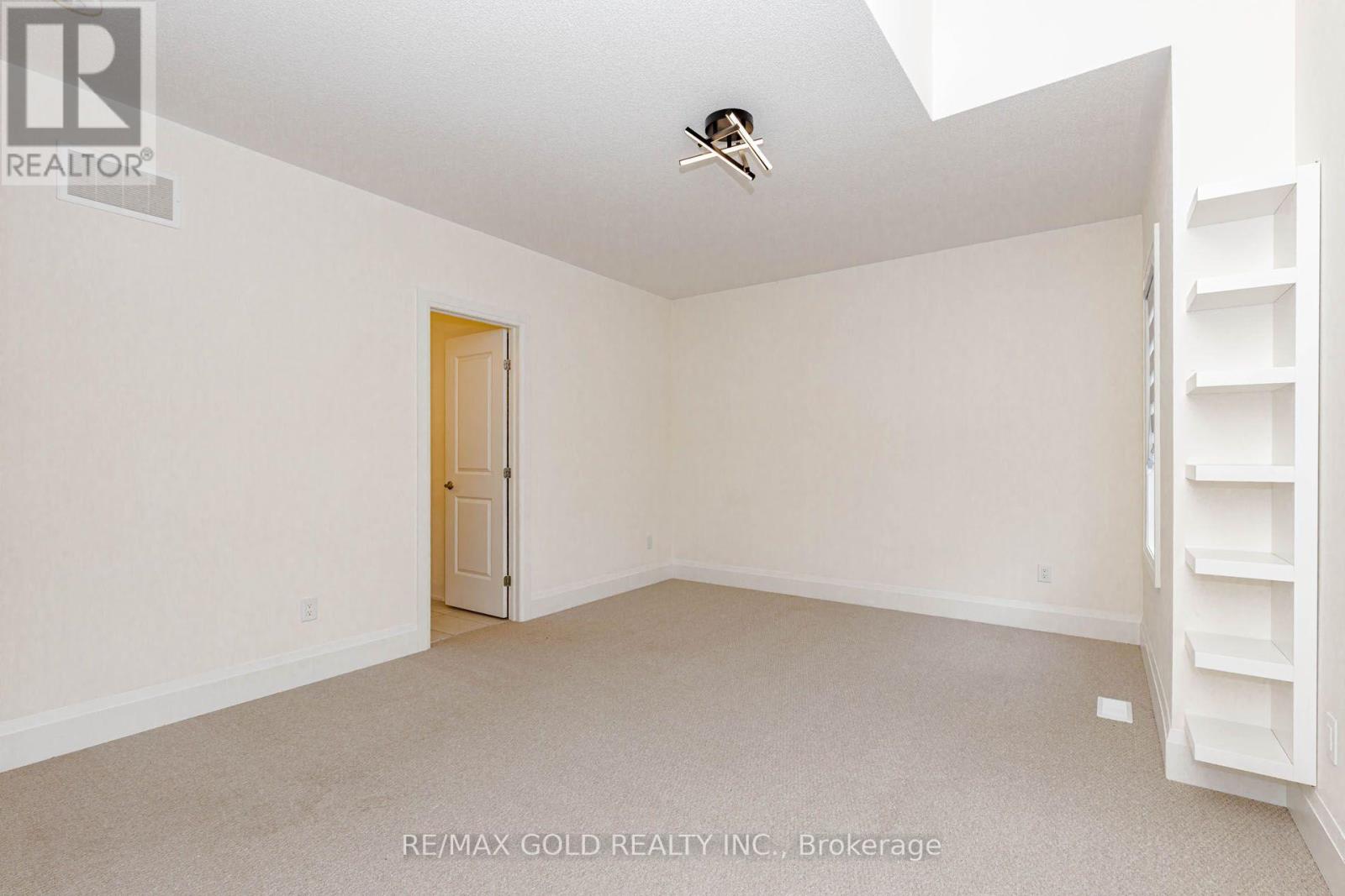 50 Stratford Drive Property Photo 26