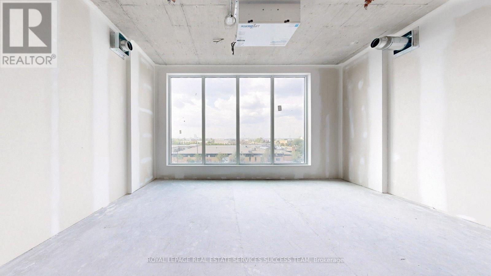 301 - 998 Martin Grove Road Property Photo 3
