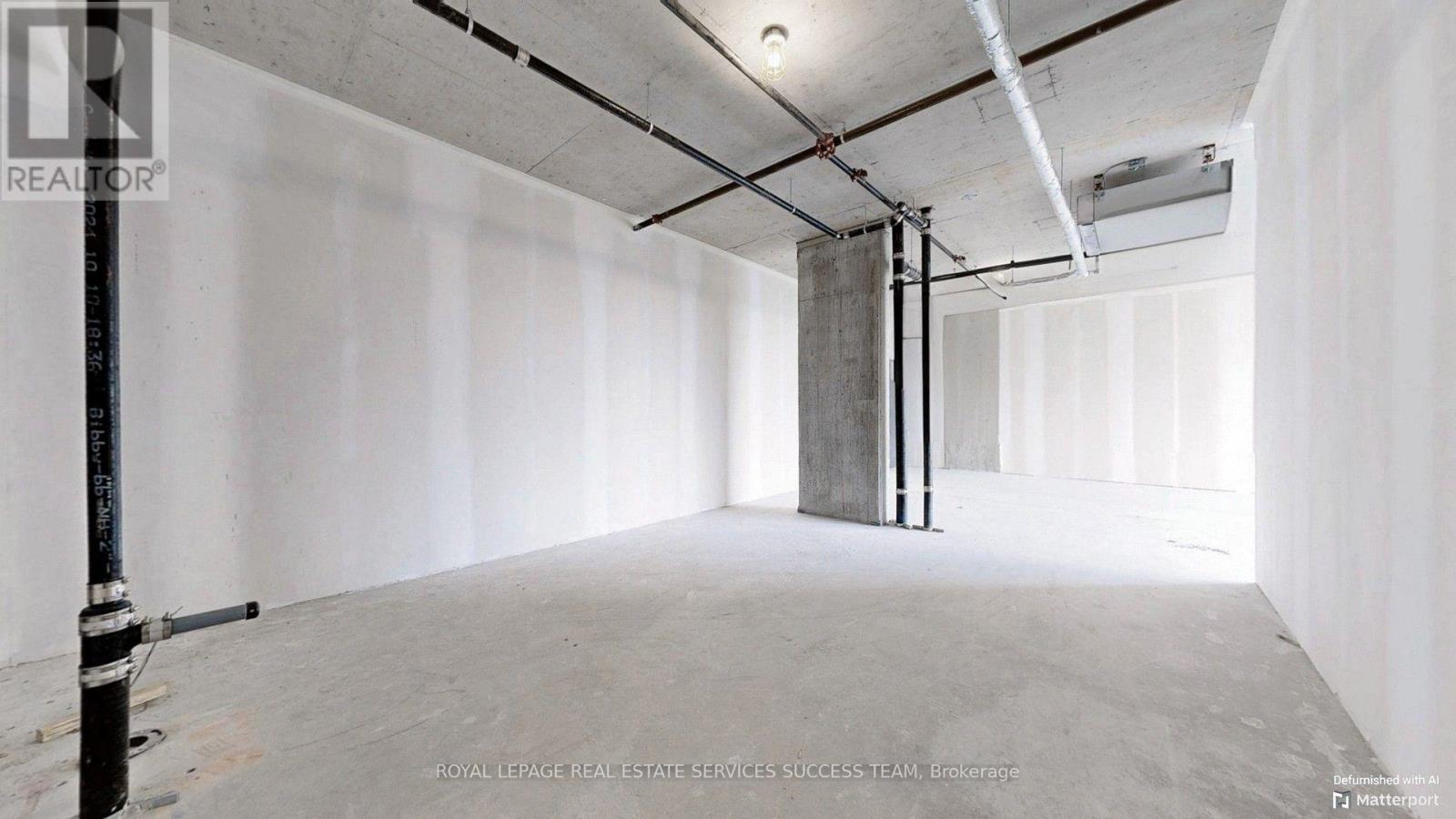 301 - 998 Martin Grove Road Property Photo 19