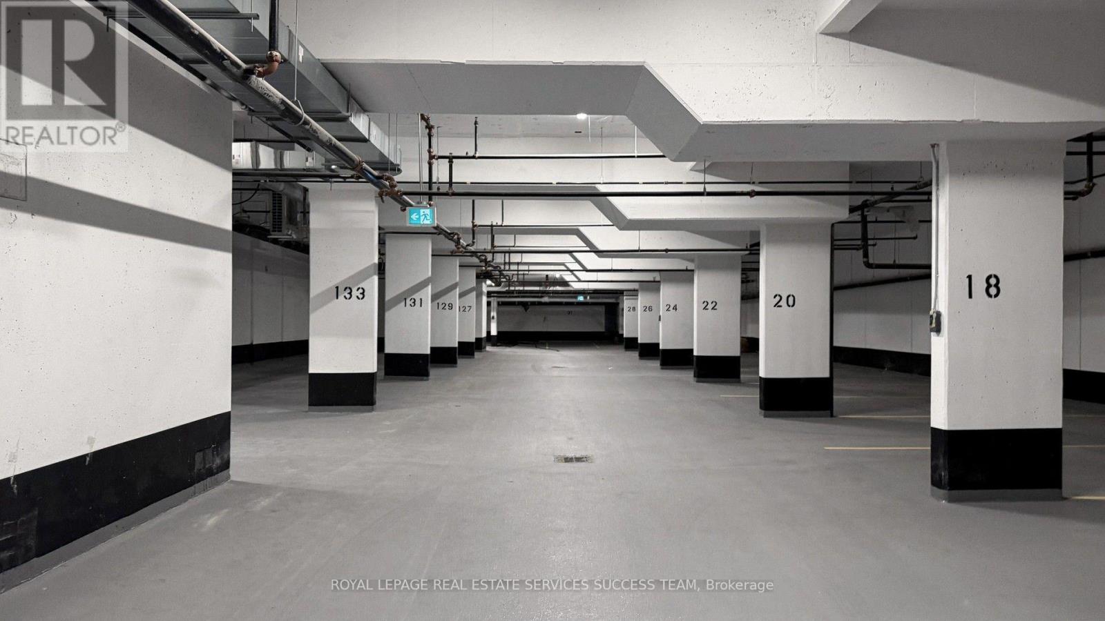 301 - 998 Martin Grove Road Property Photo 26