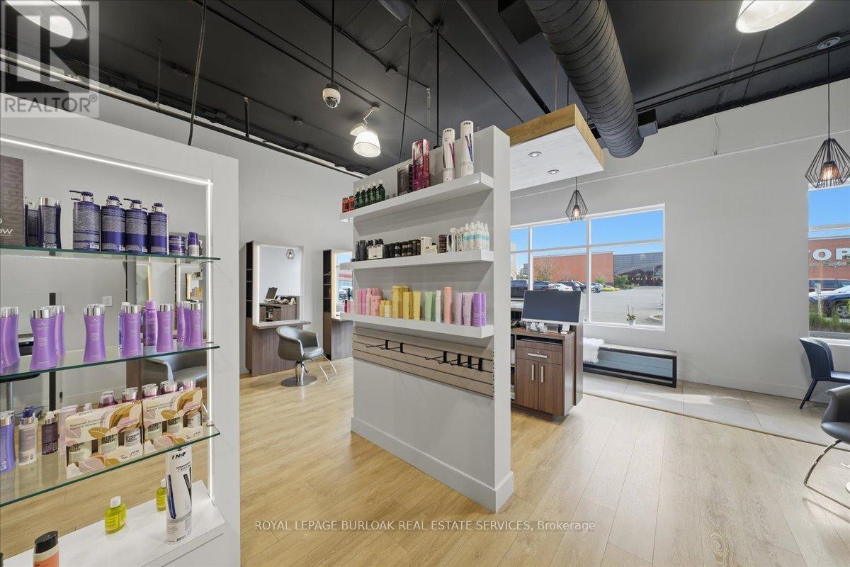 9 - 515 Dundas Street W Property Photo 2