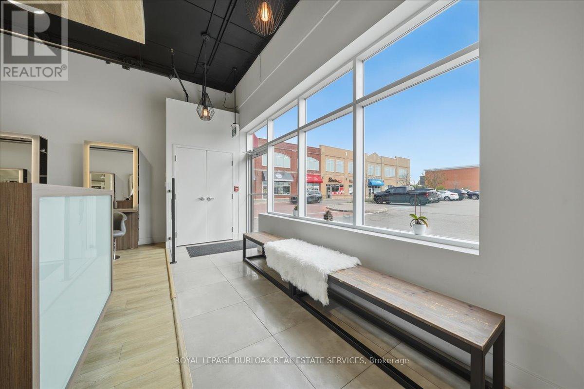 9 - 515 Dundas Street W Property Photo 16
