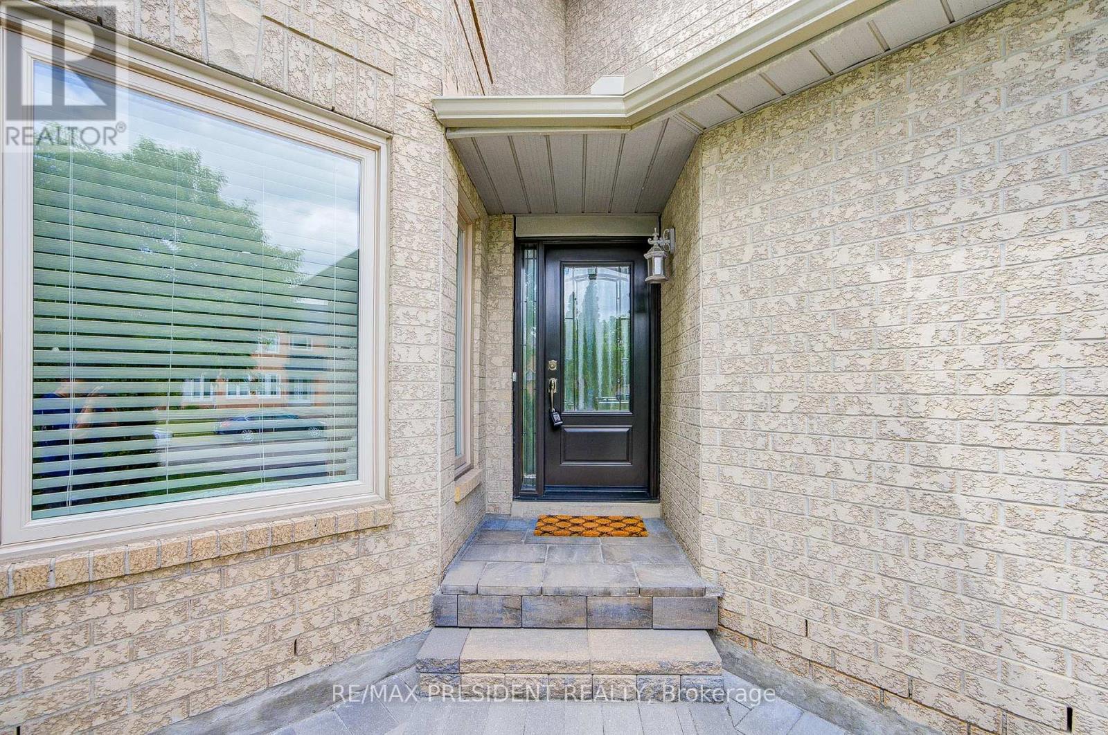 2 Banner Road Property Photo 8