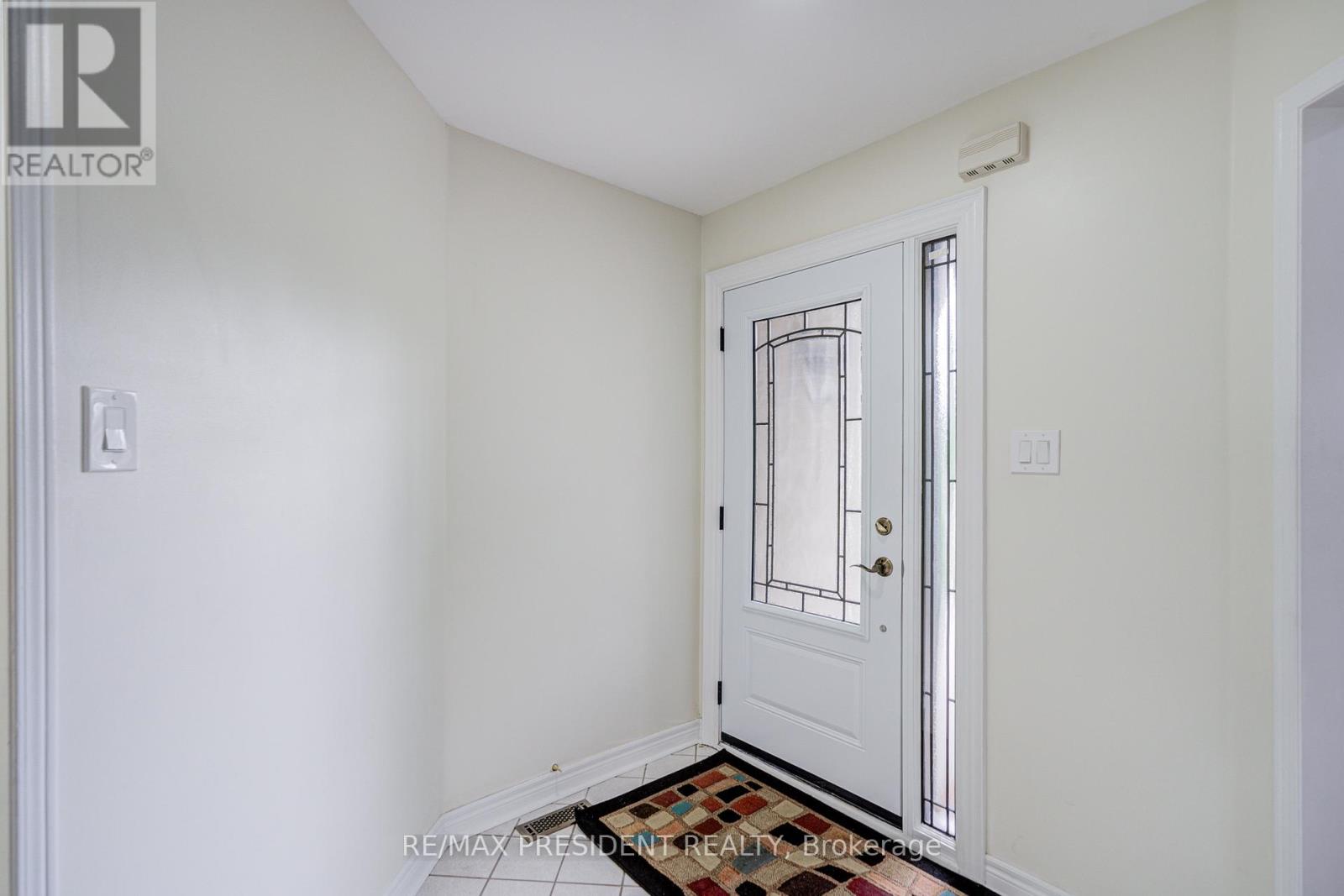 2 Banner Road Property Photo 10