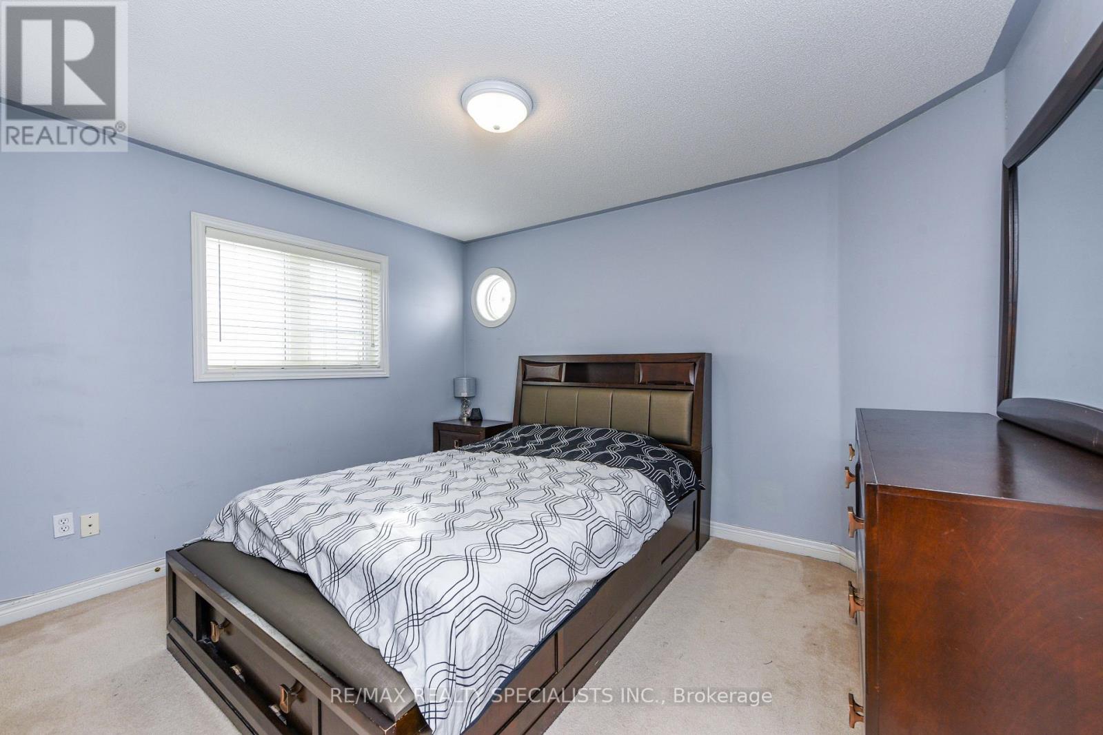 41 Madronna Gardens Property Photo 34