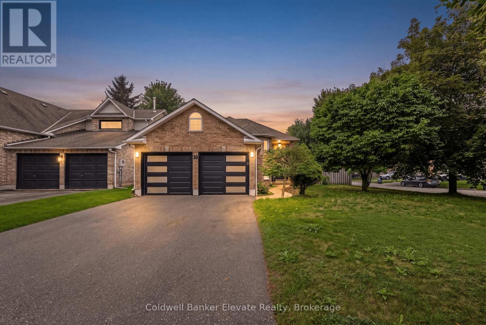 20 Ruddell Crescent Property Photo 1