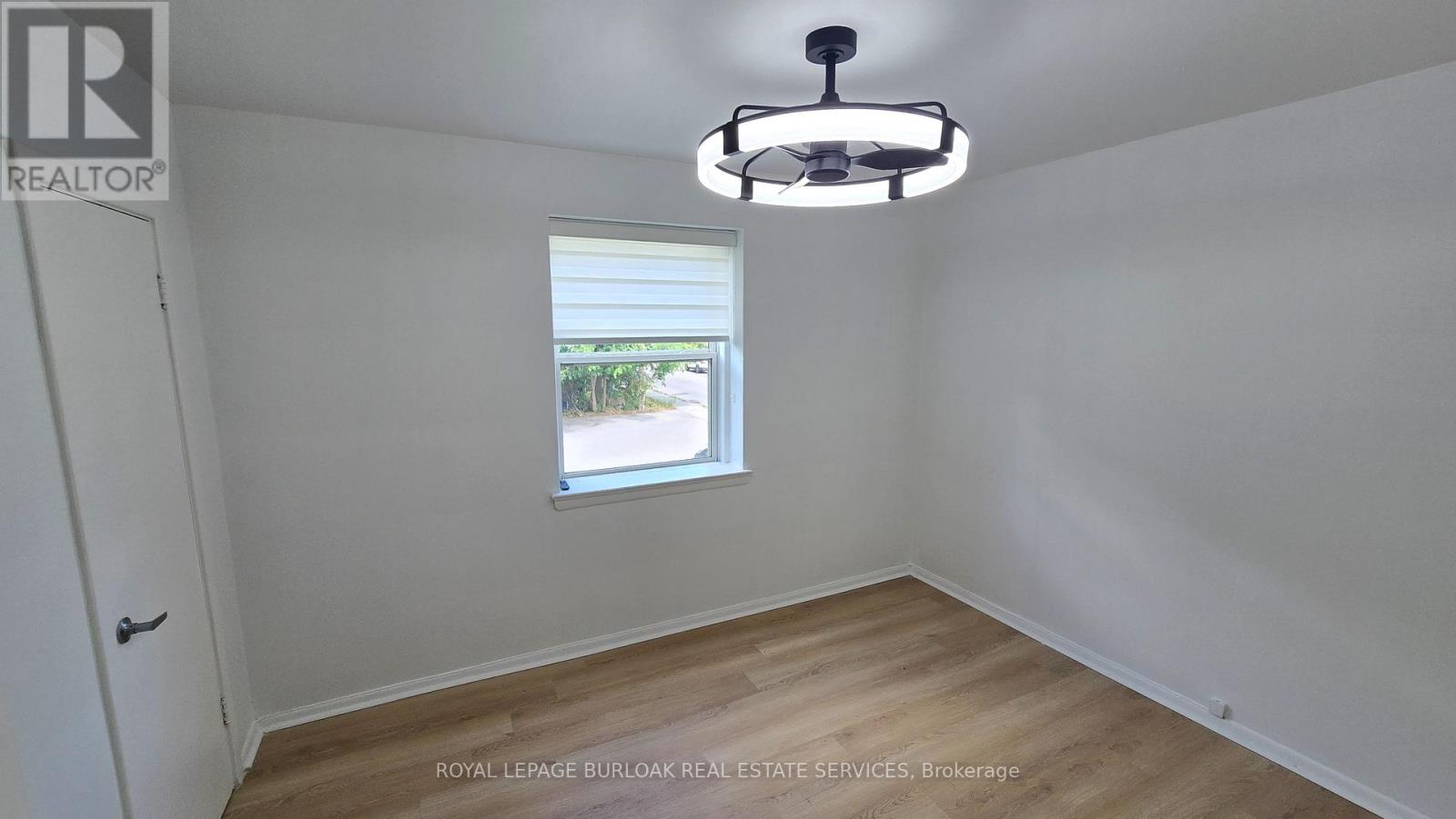 6 - 849 Brant Street Property Photo 5