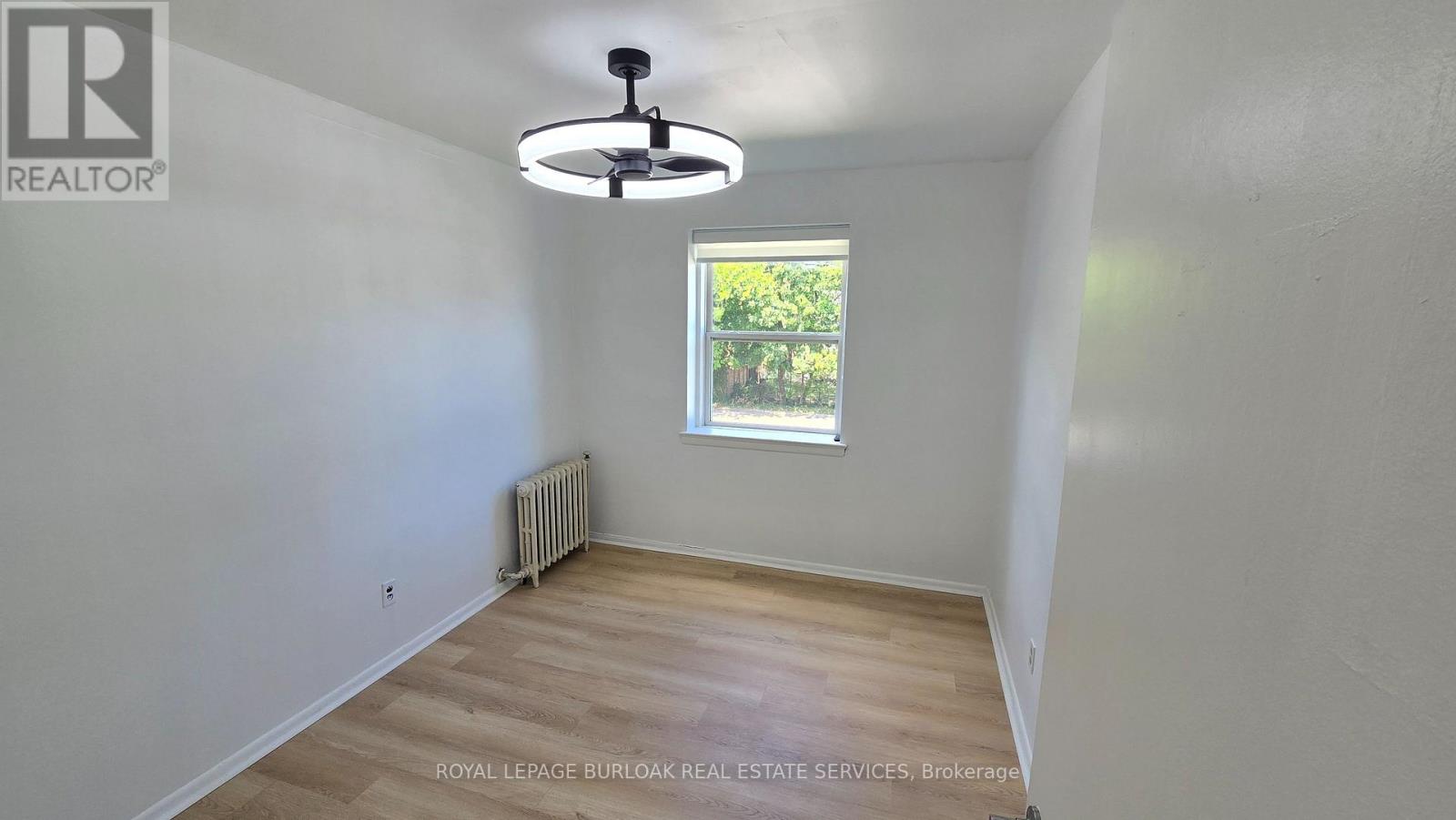 6 - 849 Brant Street Property Photo 8