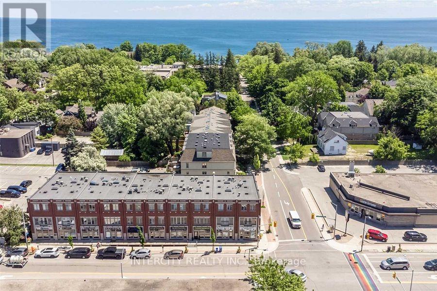 86 Lakeshore Road W Property Photo 46
