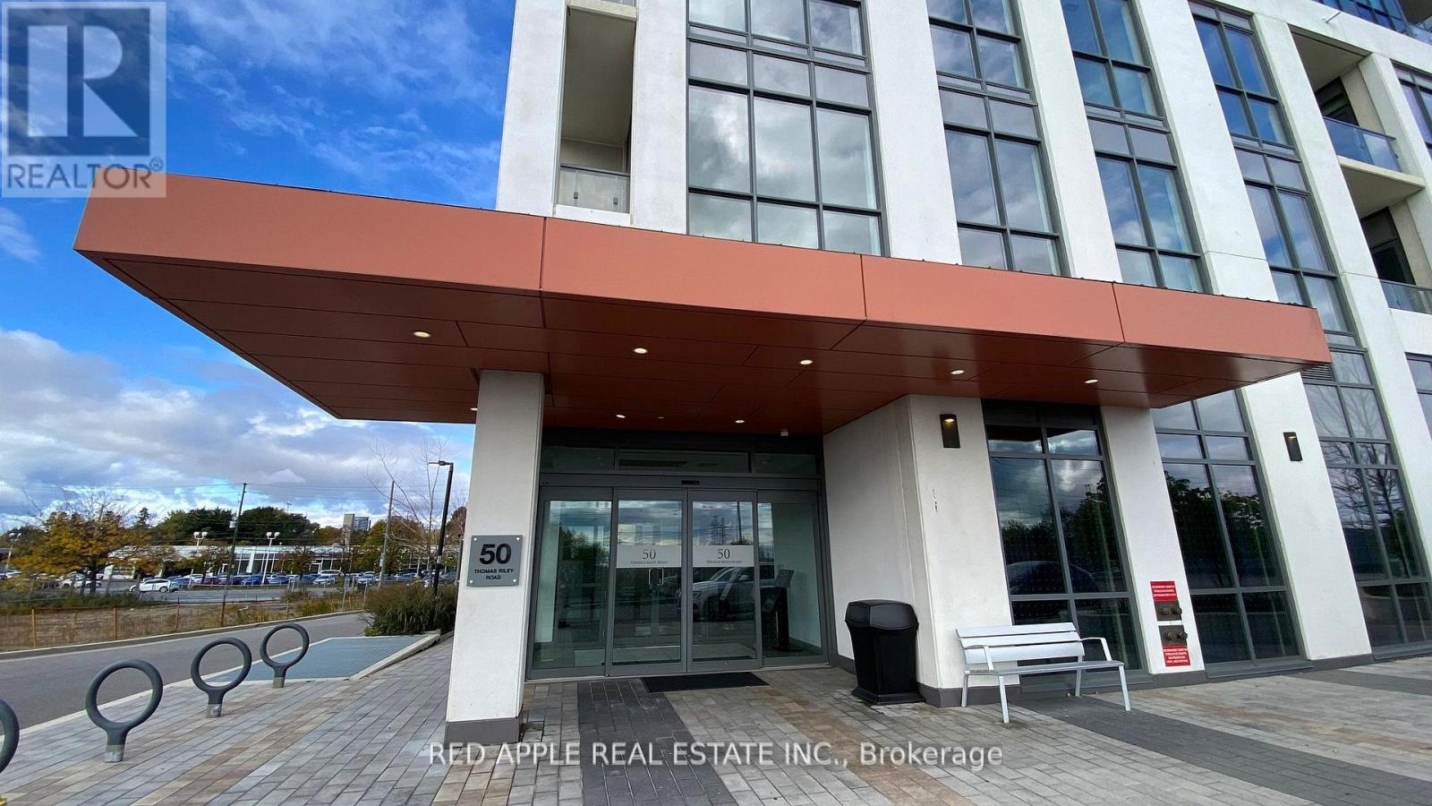 1802 - 50 THOMAS RILEY ROAD Property Photo 1