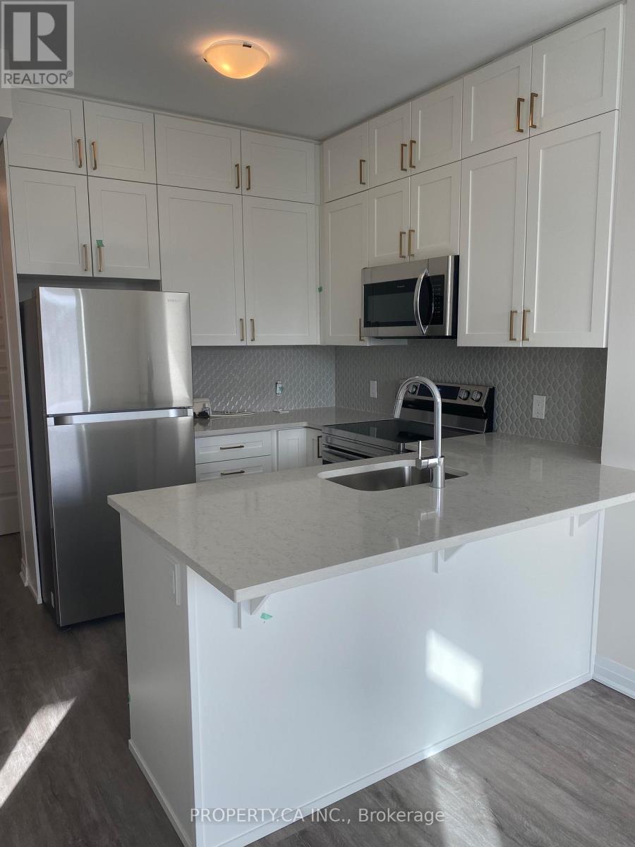 321 - 470 Gordon Krantz Avenue Property Photo 5