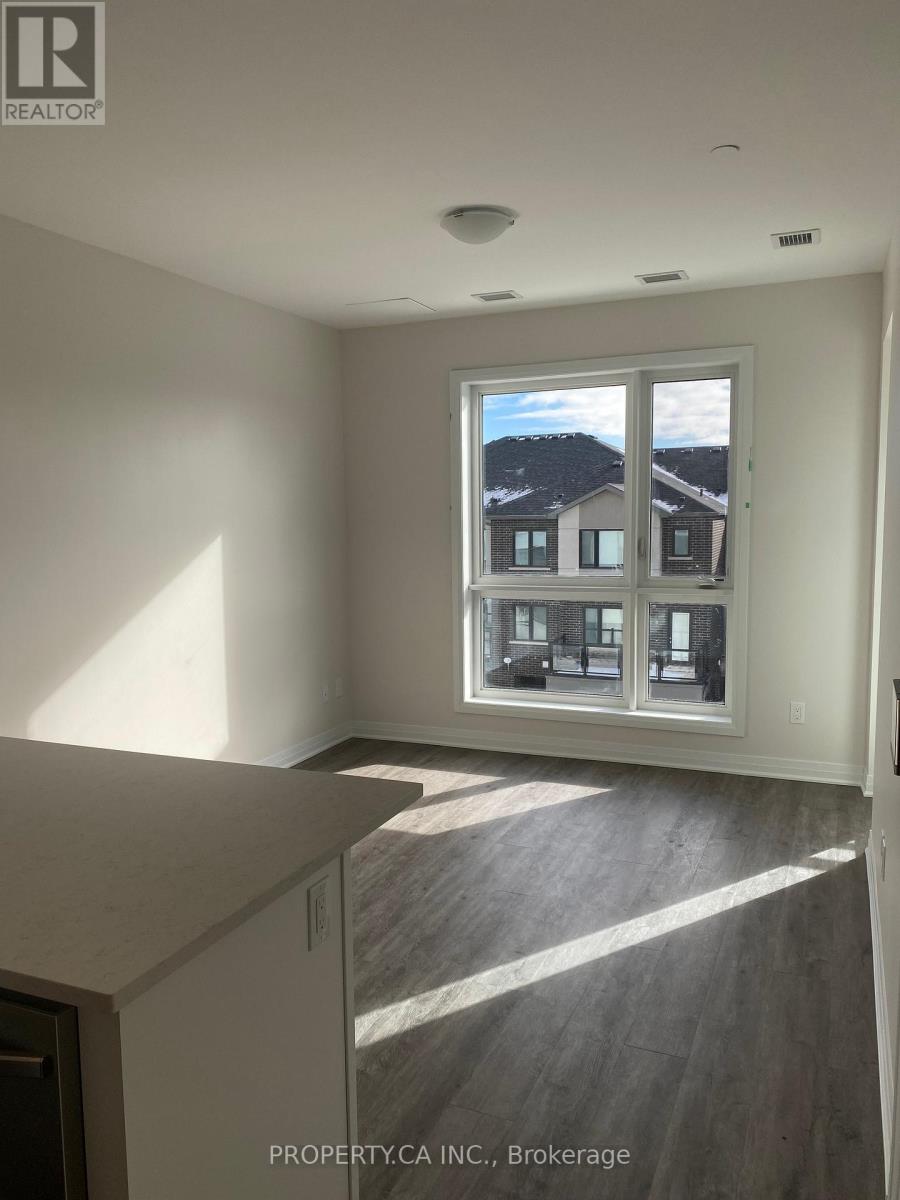 321 - 470 Gordon Krantz Avenue Property Photo 6