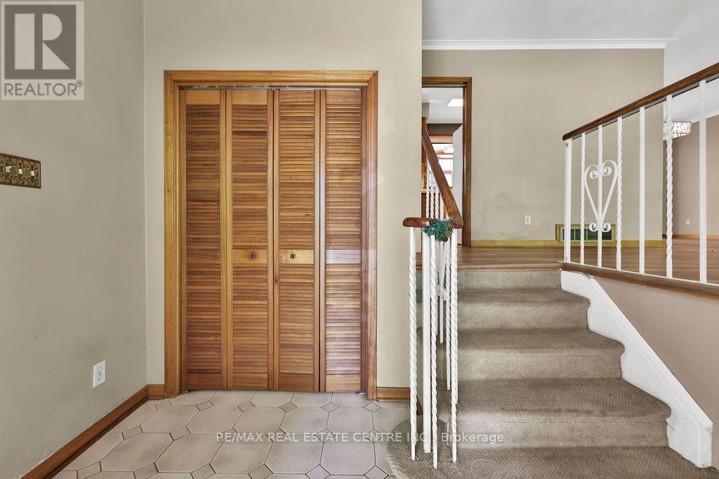 1366 Aldo Drive Property Photo 4