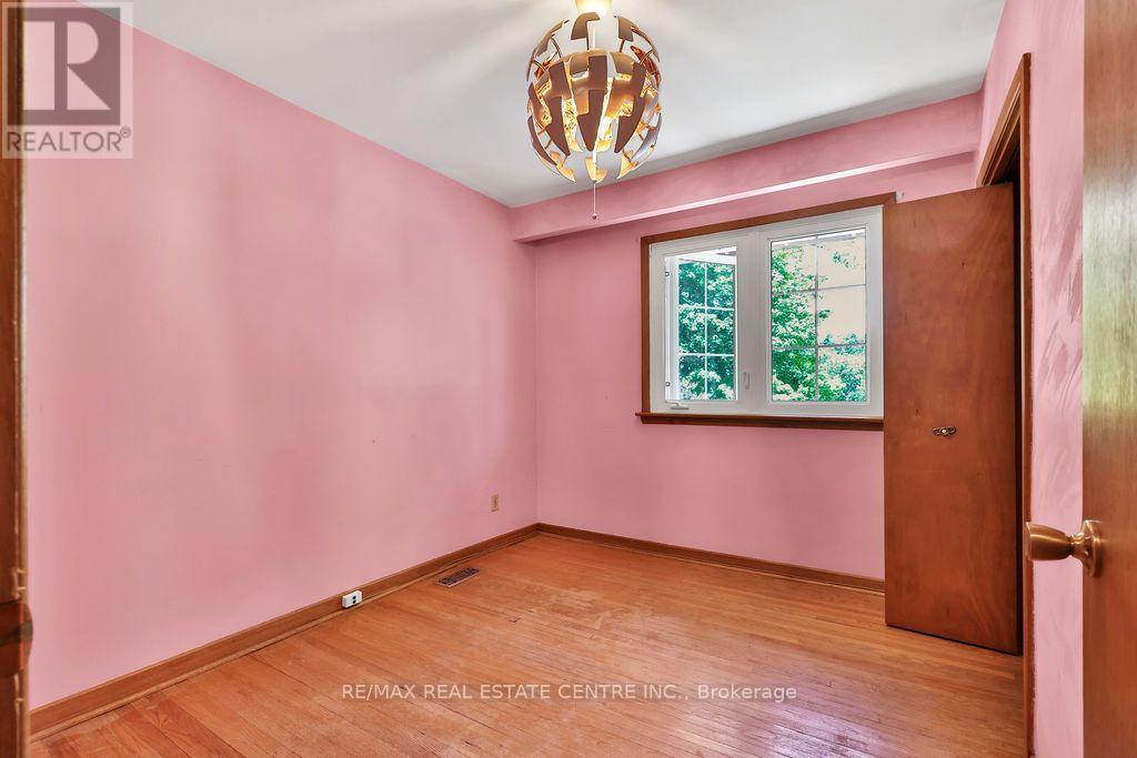 1366 Aldo Drive Property Photo 29