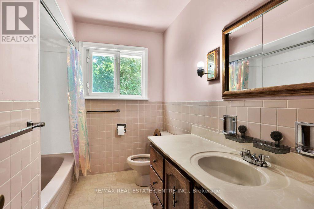 1366 Aldo Drive Property Photo 30
